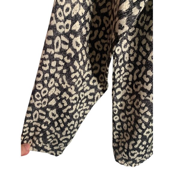 OSCAR DE LA RENTA Expressions Black + White Leopard Print Vintage Blouse Size 12 - Picture 4 of 7